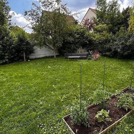 Gartenwohnung S-vahingen Us Barraks